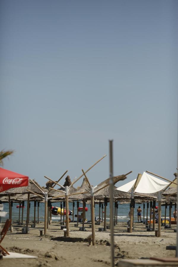 Hotel Casa Coral Mamaia Nord Năvodari Exteriér fotografie